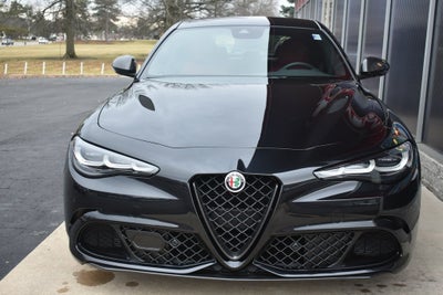 2024 Alfa Romeo Giulia Quadrifoglio Quadrifoglio Carbon