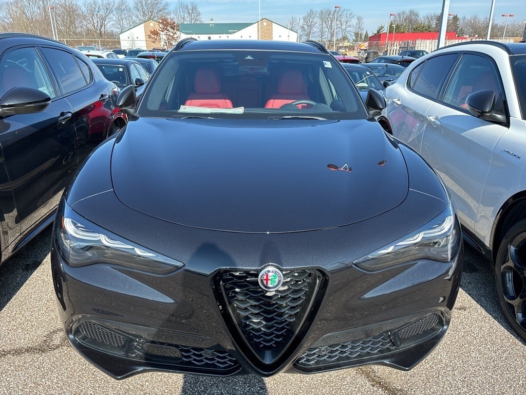 2024 Alfa Romeo Stelvio Veloce AWD