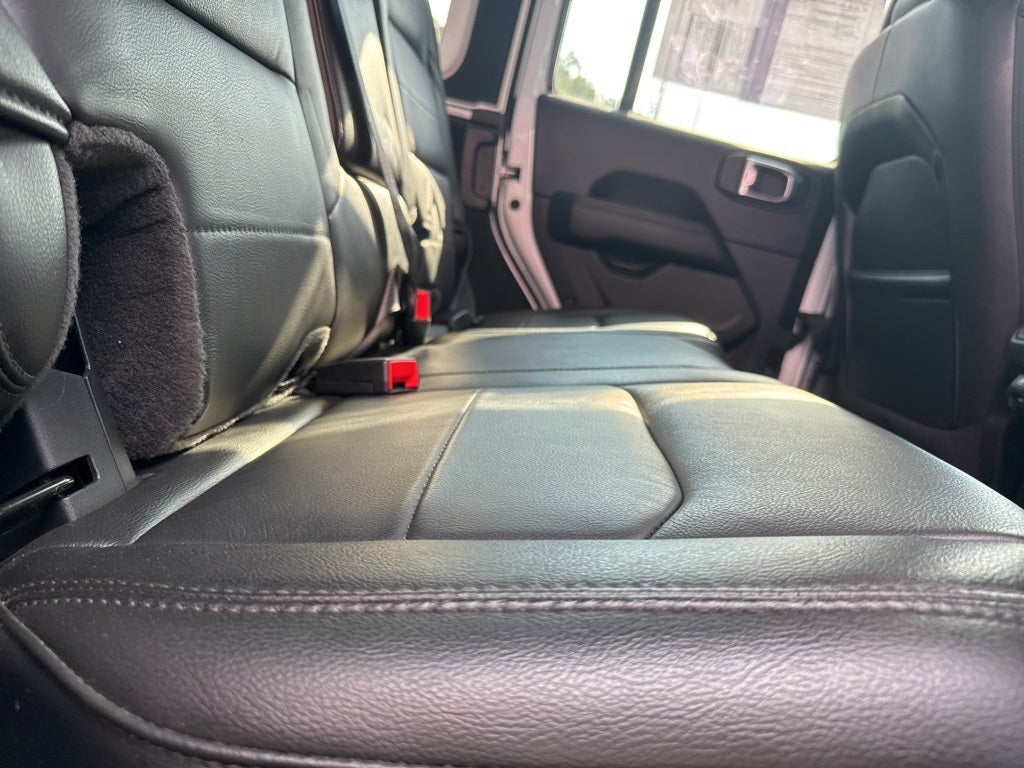 2023 Jeep Wrangler Altitude