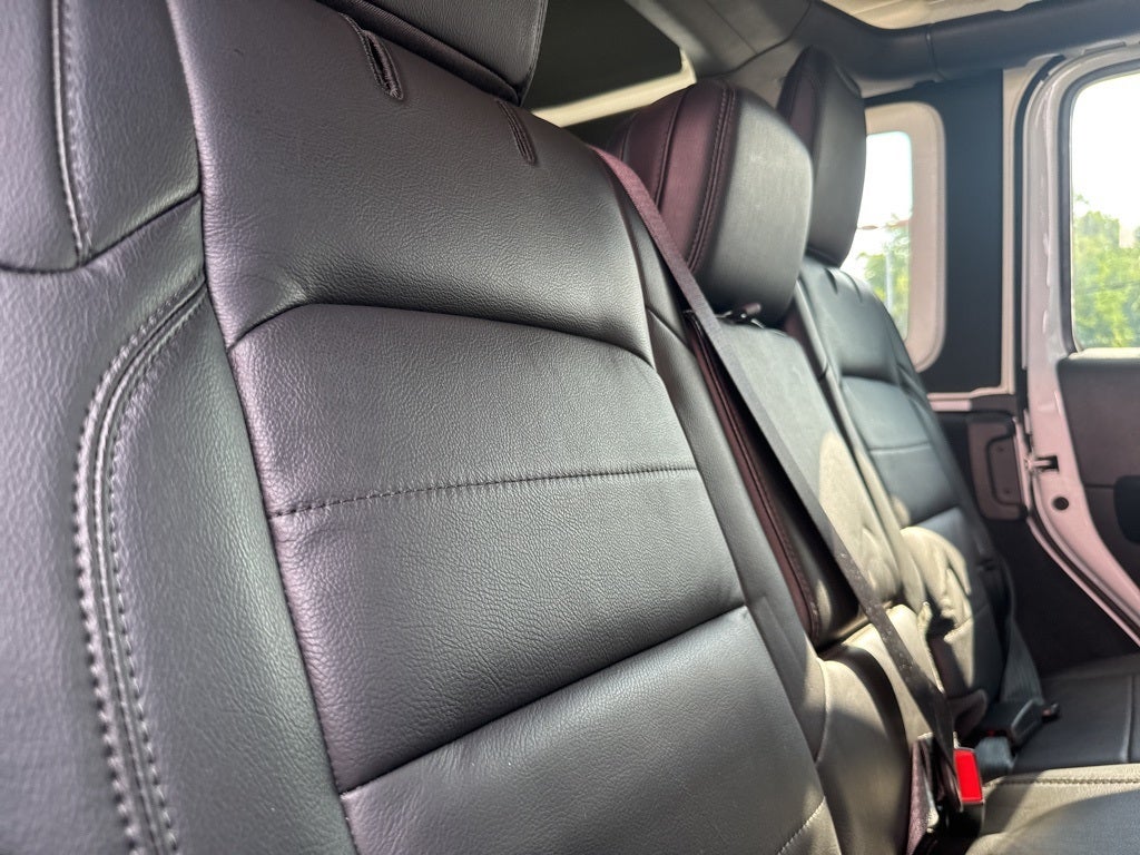 2023 Jeep Wrangler Altitude