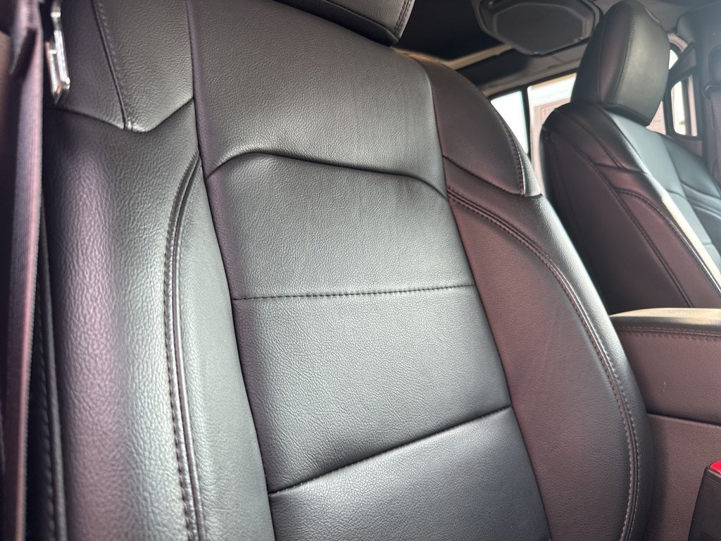 2023 Jeep Wrangler Altitude