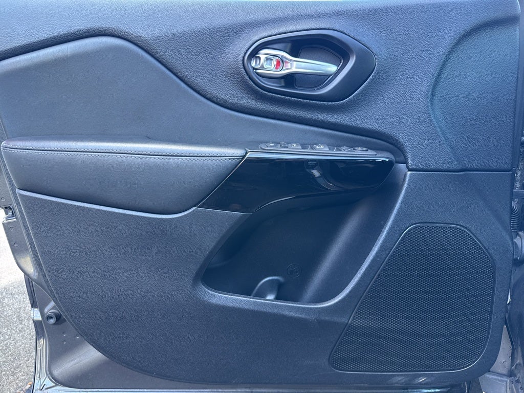 2023 Jeep Cherokee Altitude