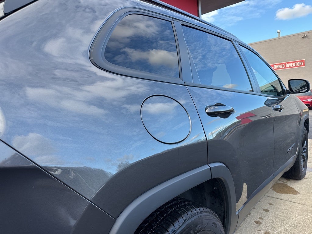 2023 Jeep Cherokee Altitude