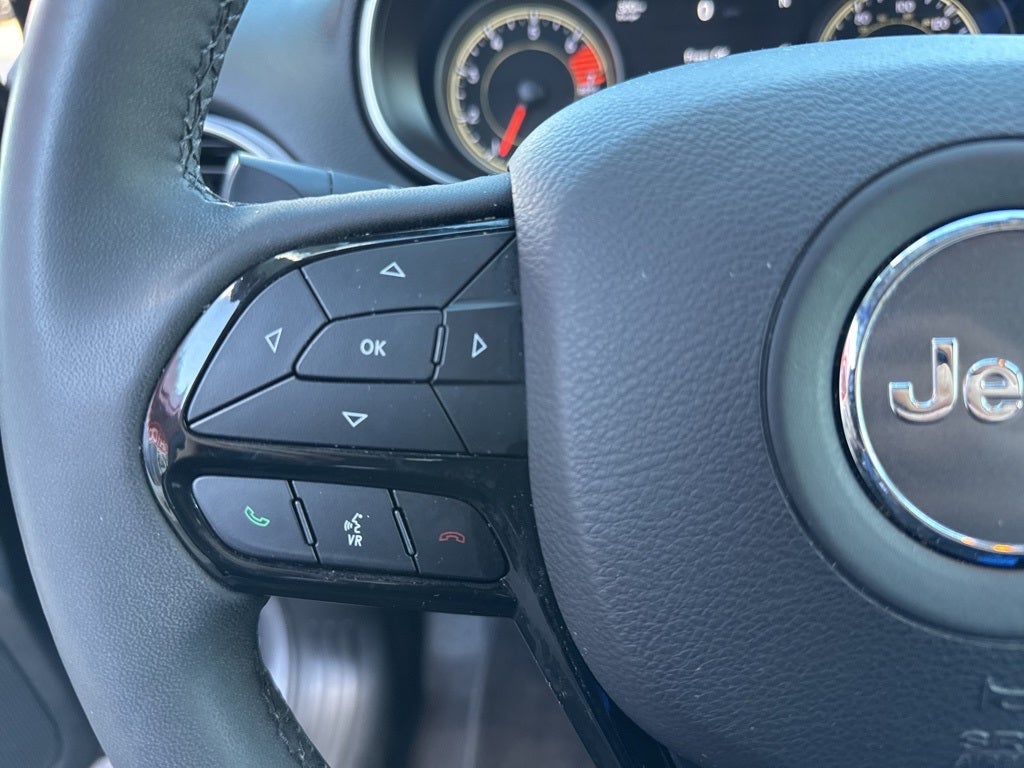 2023 Jeep Cherokee Altitude