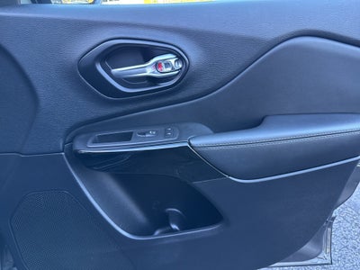 2023 Jeep Cherokee Altitude