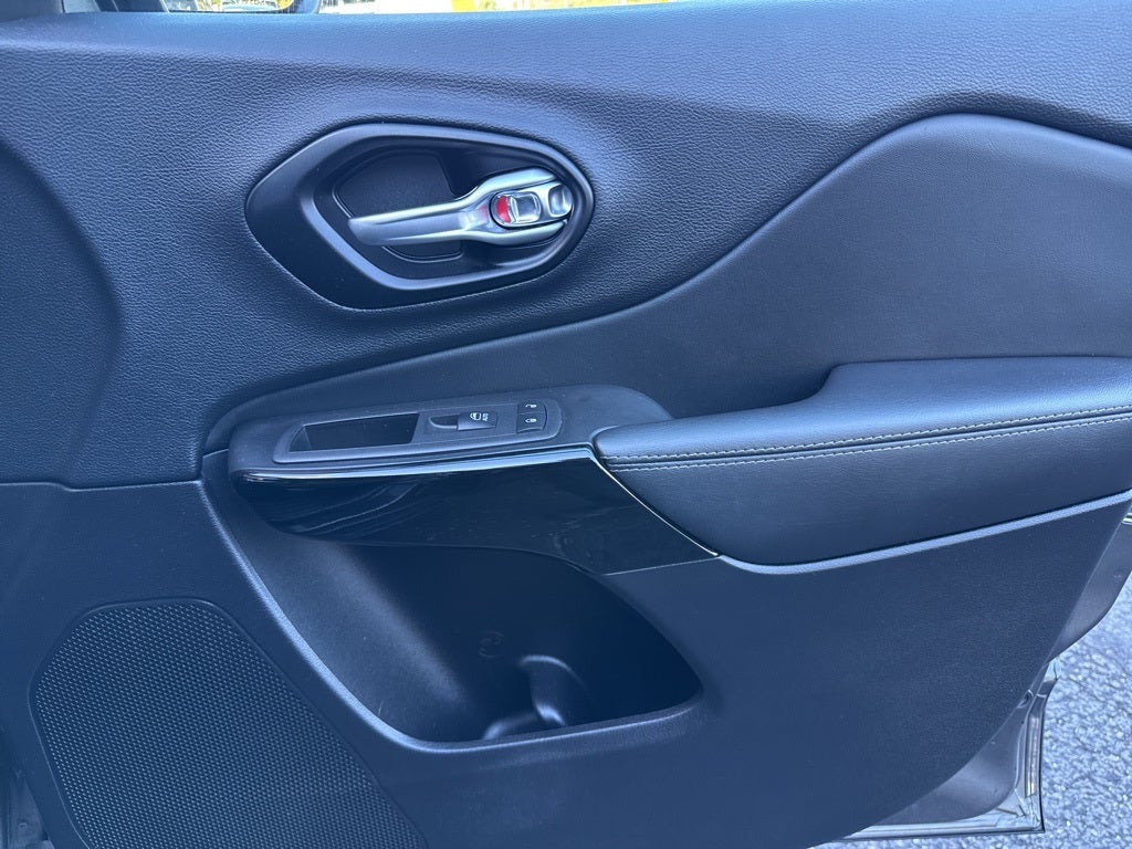 2023 Jeep Cherokee Altitude