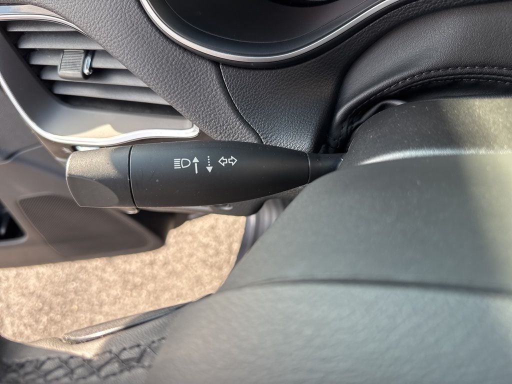 2023 Jeep Cherokee Altitude