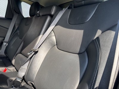 2023 Jeep Cherokee Altitude