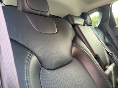 2023 Jeep Cherokee Altitude