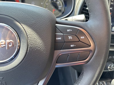 2022 Jeep Cherokee Latitude Lux