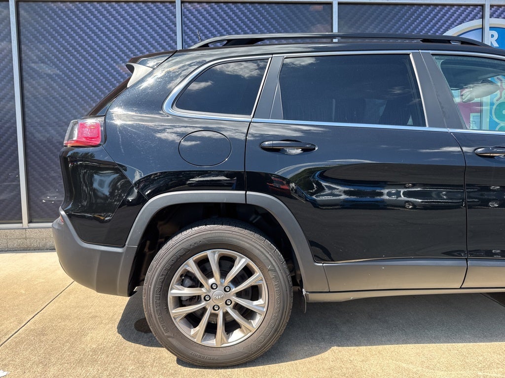 2022 Jeep Cherokee Latitude Lux