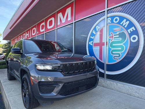 2024 Jeep Grand Cherokee Altitude