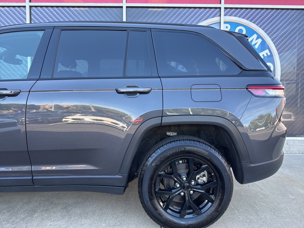 2024 Jeep Grand Cherokee Altitude