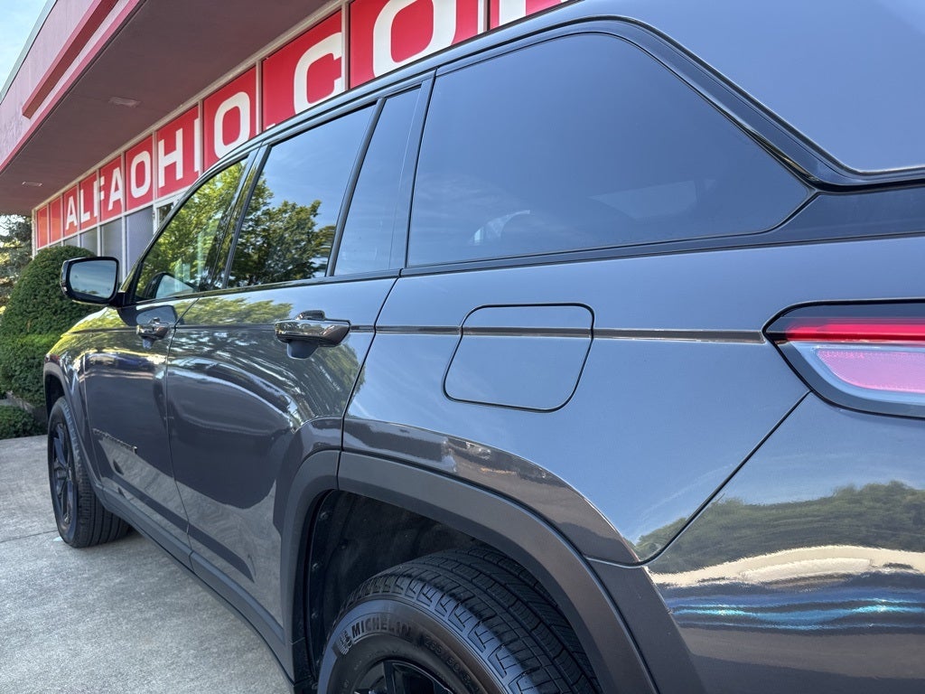 2024 Jeep Grand Cherokee Altitude