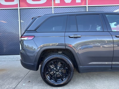 2024 Jeep Grand Cherokee Altitude