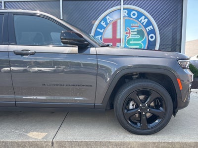 2022 Jeep Grand Cherokee Altitude