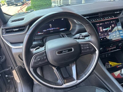 2022 Jeep Grand Cherokee Altitude