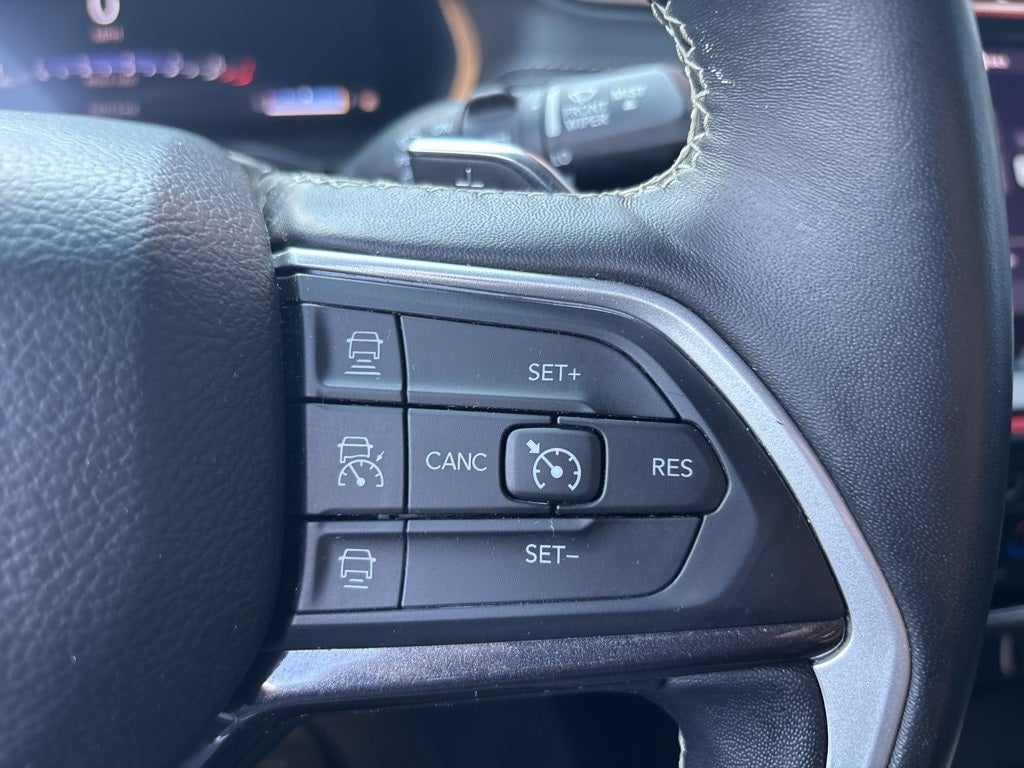 2022 Jeep Grand Cherokee Altitude