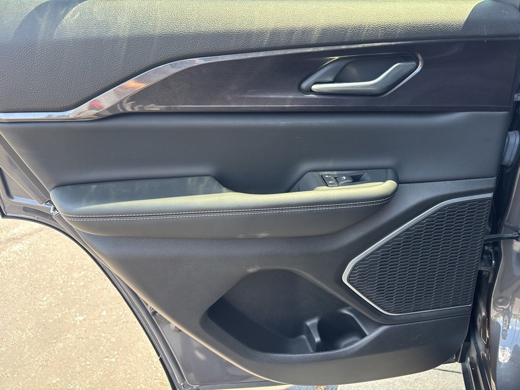 2022 Jeep Grand Cherokee Altitude