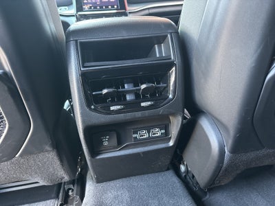 2022 Jeep Grand Cherokee Altitude