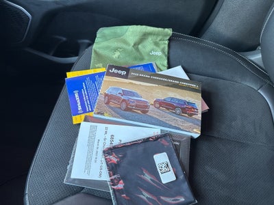 2022 Jeep Grand Cherokee Altitude