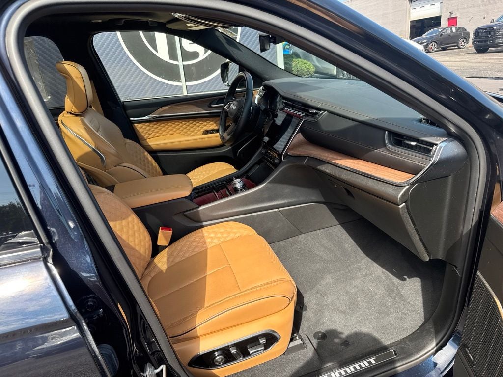 2024 Jeep Grand Cherokee L Summit