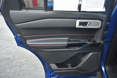 2022 Ford Explorer ST-Line