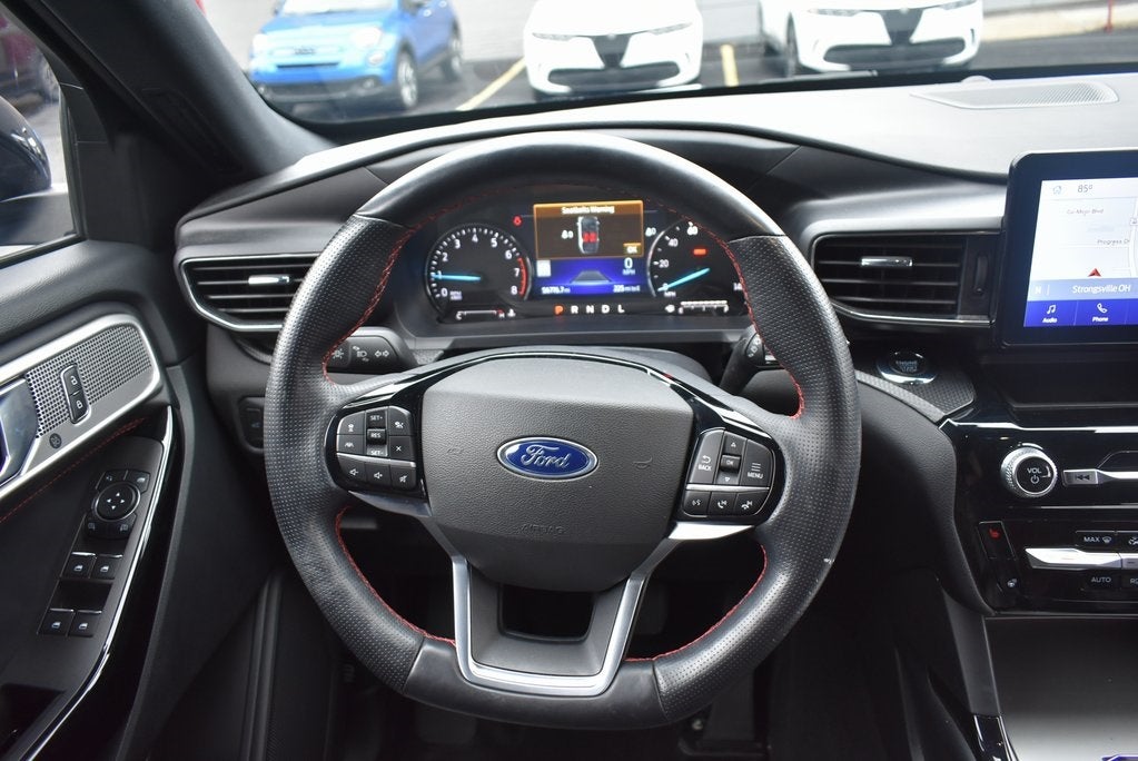2022 Ford Explorer ST-Line