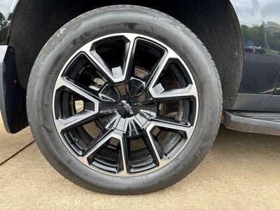 2024 Chevrolet Suburban RST