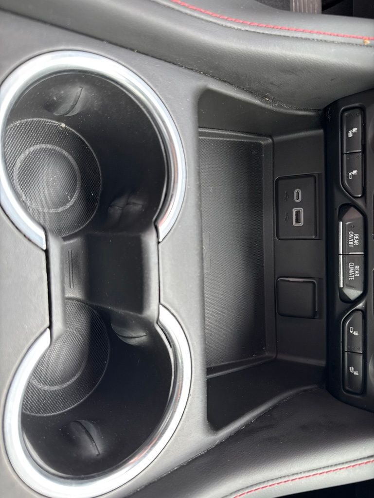 2024 Chevrolet Suburban RST