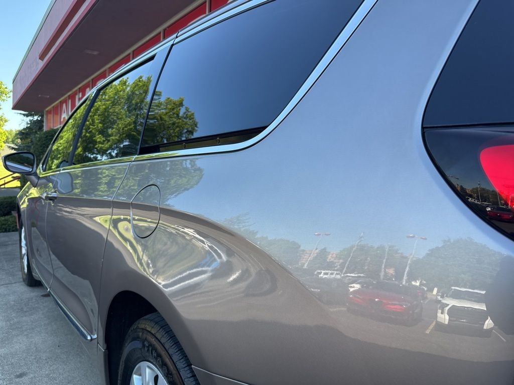2017 Chrysler Pacifica Touring L