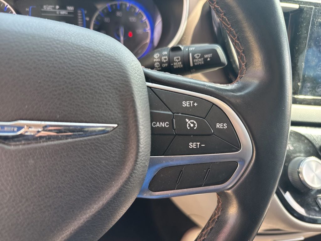 2017 Chrysler Pacifica Touring L
