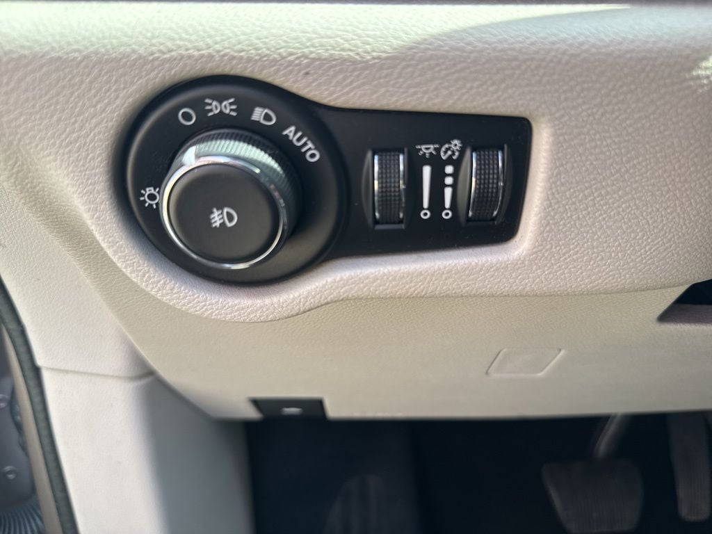 2017 Chrysler Pacifica Touring L