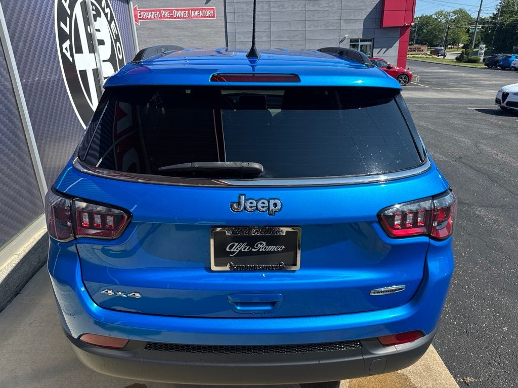 2022 Jeep Compass Latitude Lux