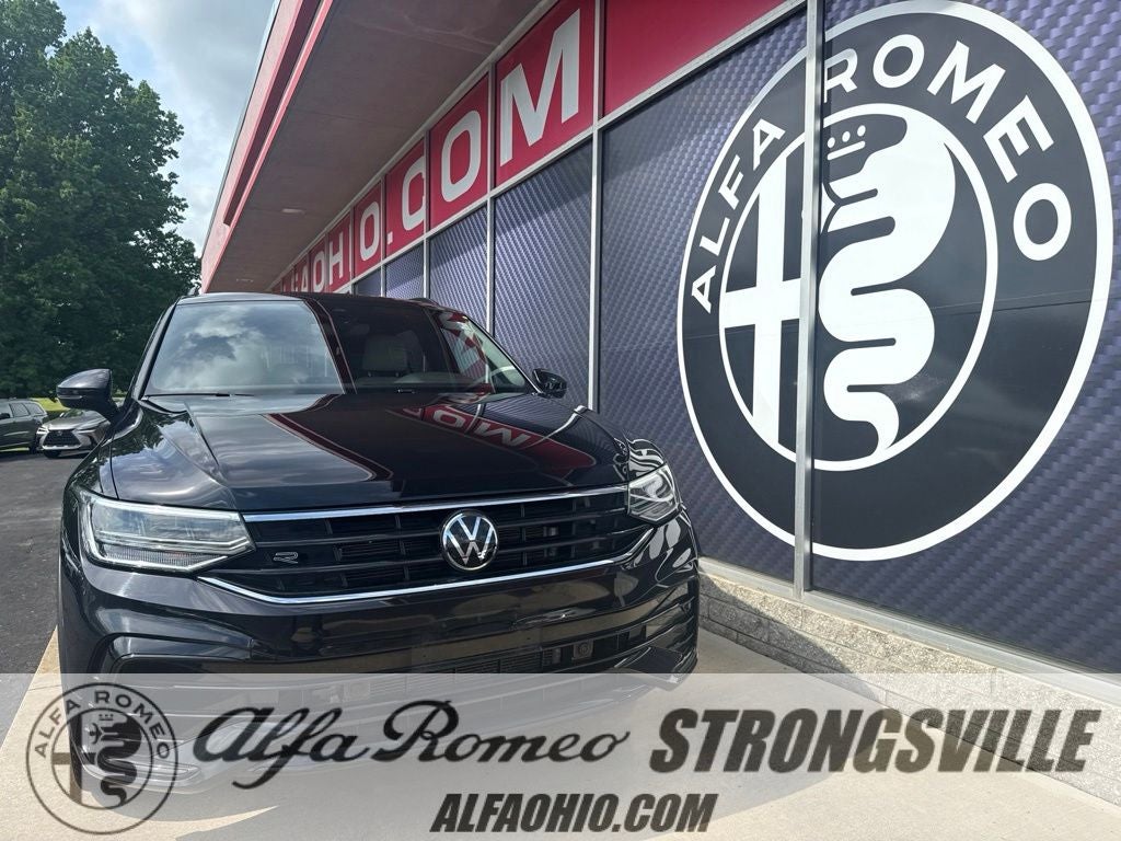 2024 Volkswagen Tiguan 2.0T SE R-Line Black