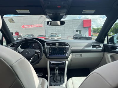 2024 Volkswagen Tiguan 2.0T SE R-Line Black