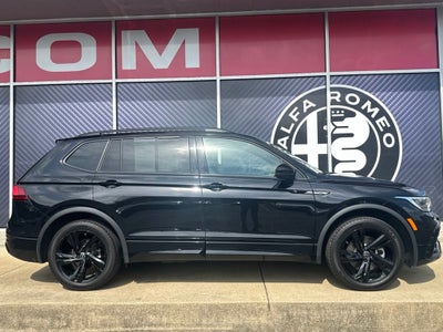2024 Volkswagen Tiguan 2.0T SE R-Line Black