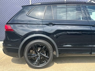 2024 Volkswagen Tiguan 2.0T SE R-Line Black