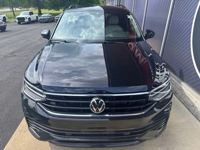 2024 Volkswagen Tiguan 2.0T SE R-Line Black