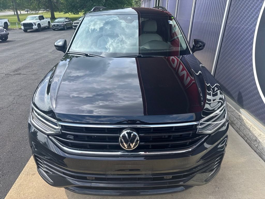 2024 Volkswagen Tiguan 2.0T SE R-Line Black
