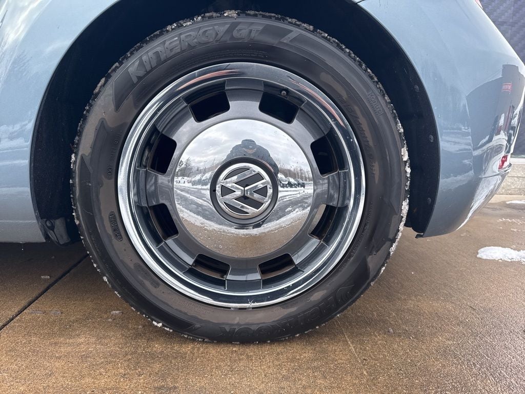 2016 Volkswagen Beetle 1.8T Denim