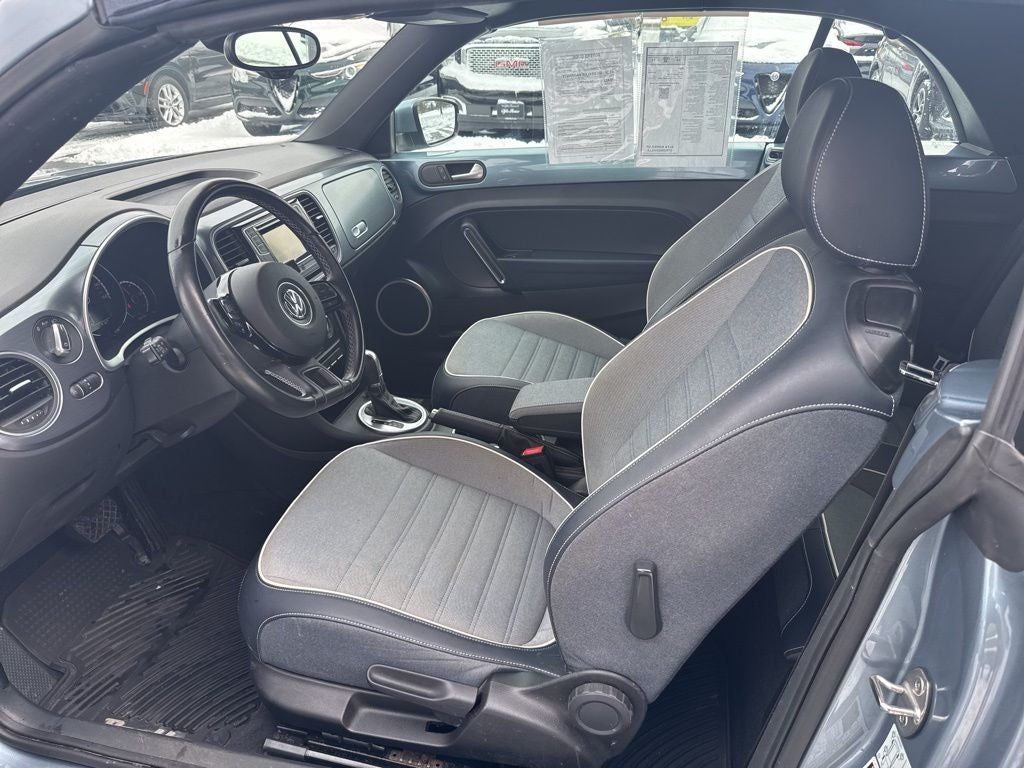 2016 Volkswagen Beetle 1.8T Denim