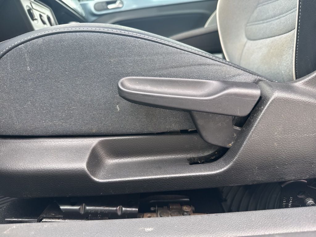 2016 Volkswagen Beetle 1.8T Denim