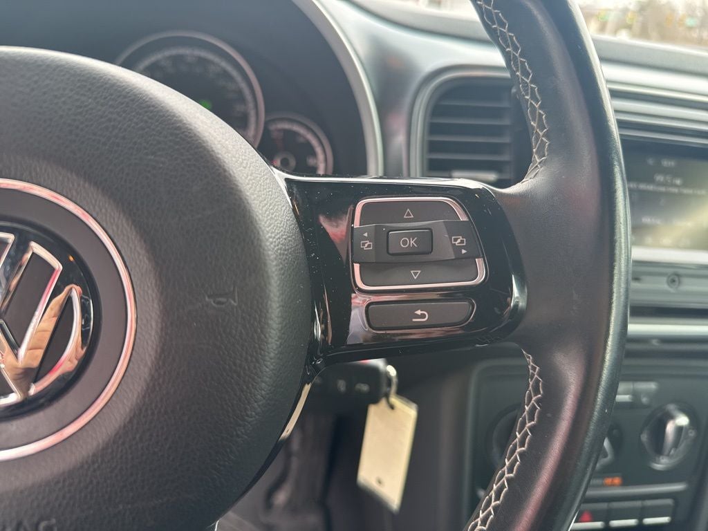 2016 Volkswagen Beetle 1.8T Denim