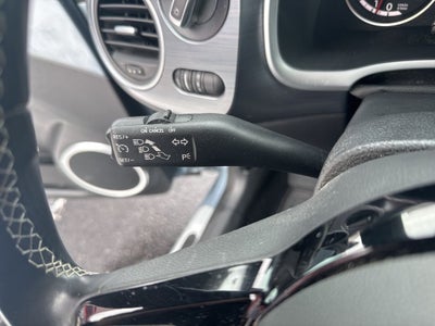 2016 Volkswagen Beetle 1.8T Denim
