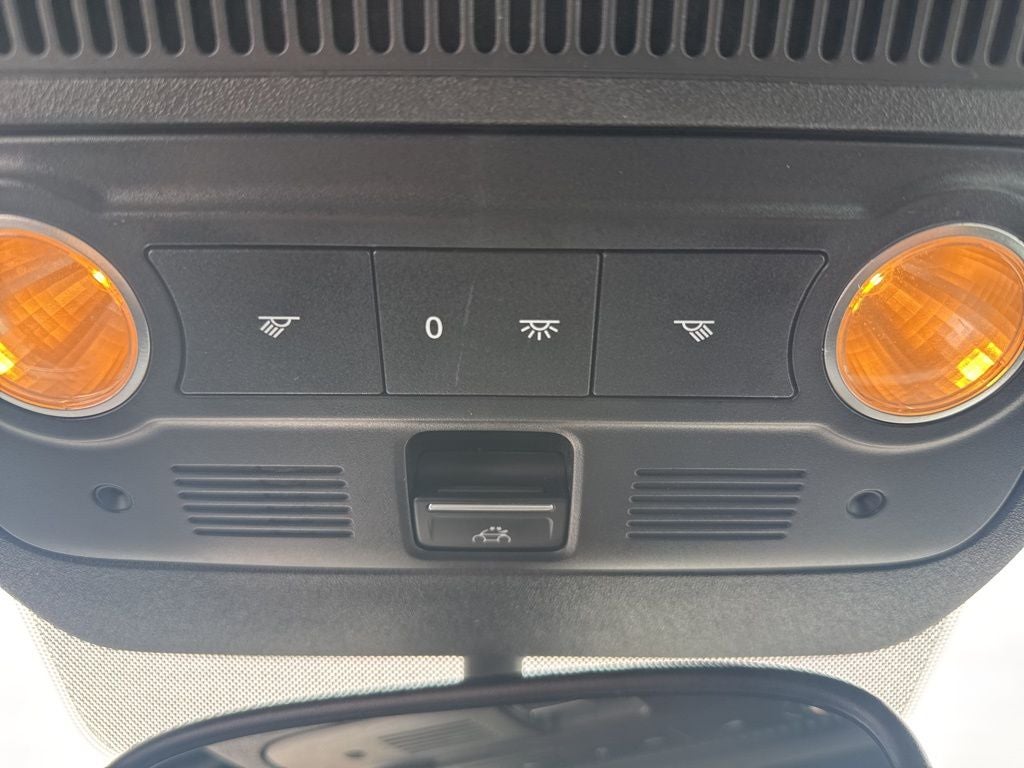 2016 Volkswagen Beetle 1.8T Denim