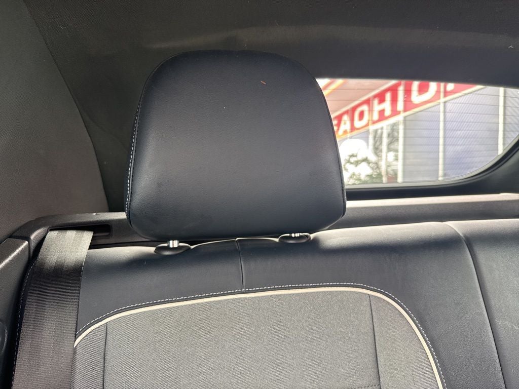 2016 Volkswagen Beetle 1.8T Denim