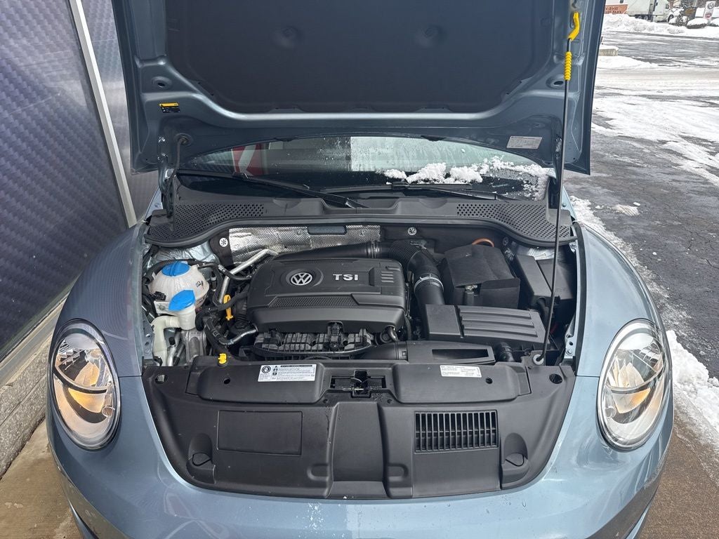 2016 Volkswagen Beetle 1.8T Denim