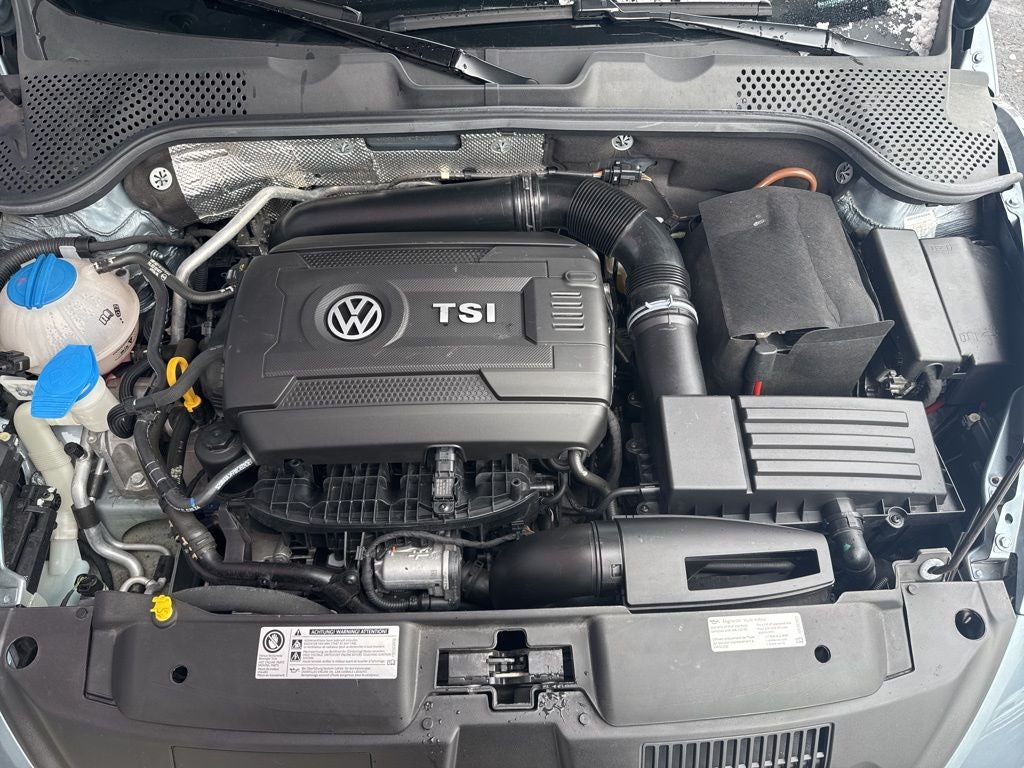 2016 Volkswagen Beetle 1.8T Denim