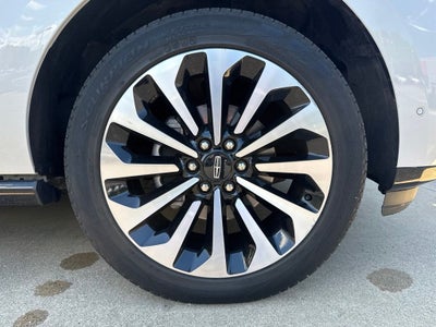 2023 Lincoln Navigator Reserve